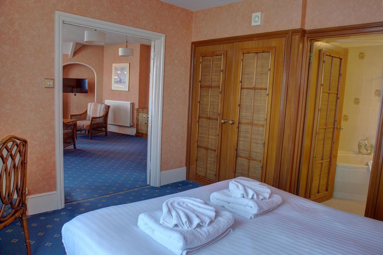 The Orwell Hotel Felixstowe Ngoại thất bức ảnh
