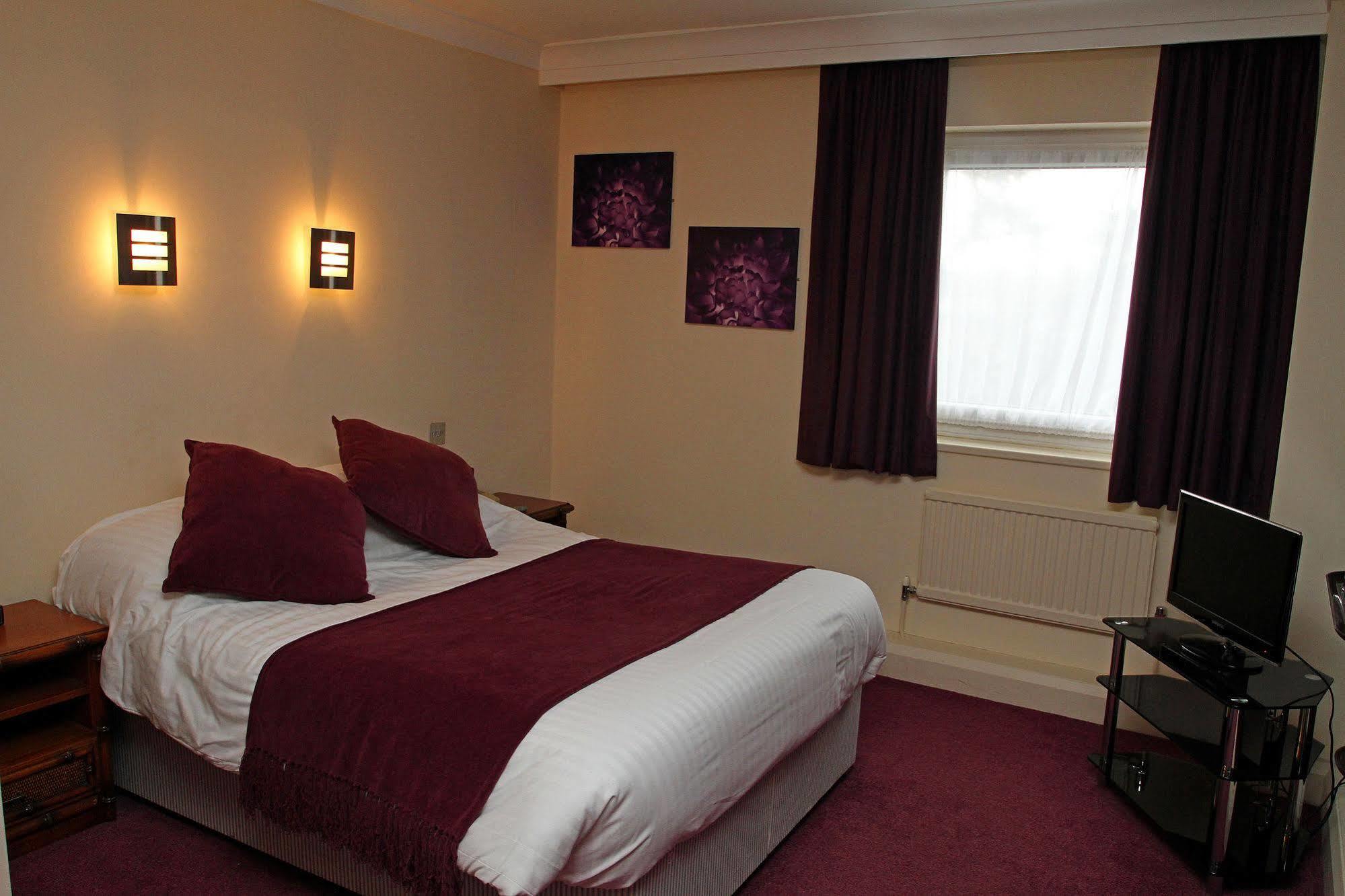 The Orwell Hotel Felixstowe Ngoại thất bức ảnh